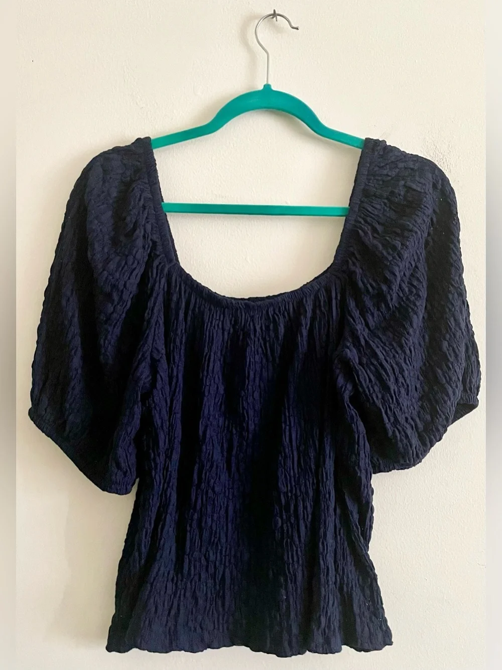 🪬 NWT Old Navy Navy Textured Puff Sleeve Top 🪬